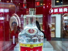 多地第八代五粮液批发价上调 每瓶涨17-30元[推荐]